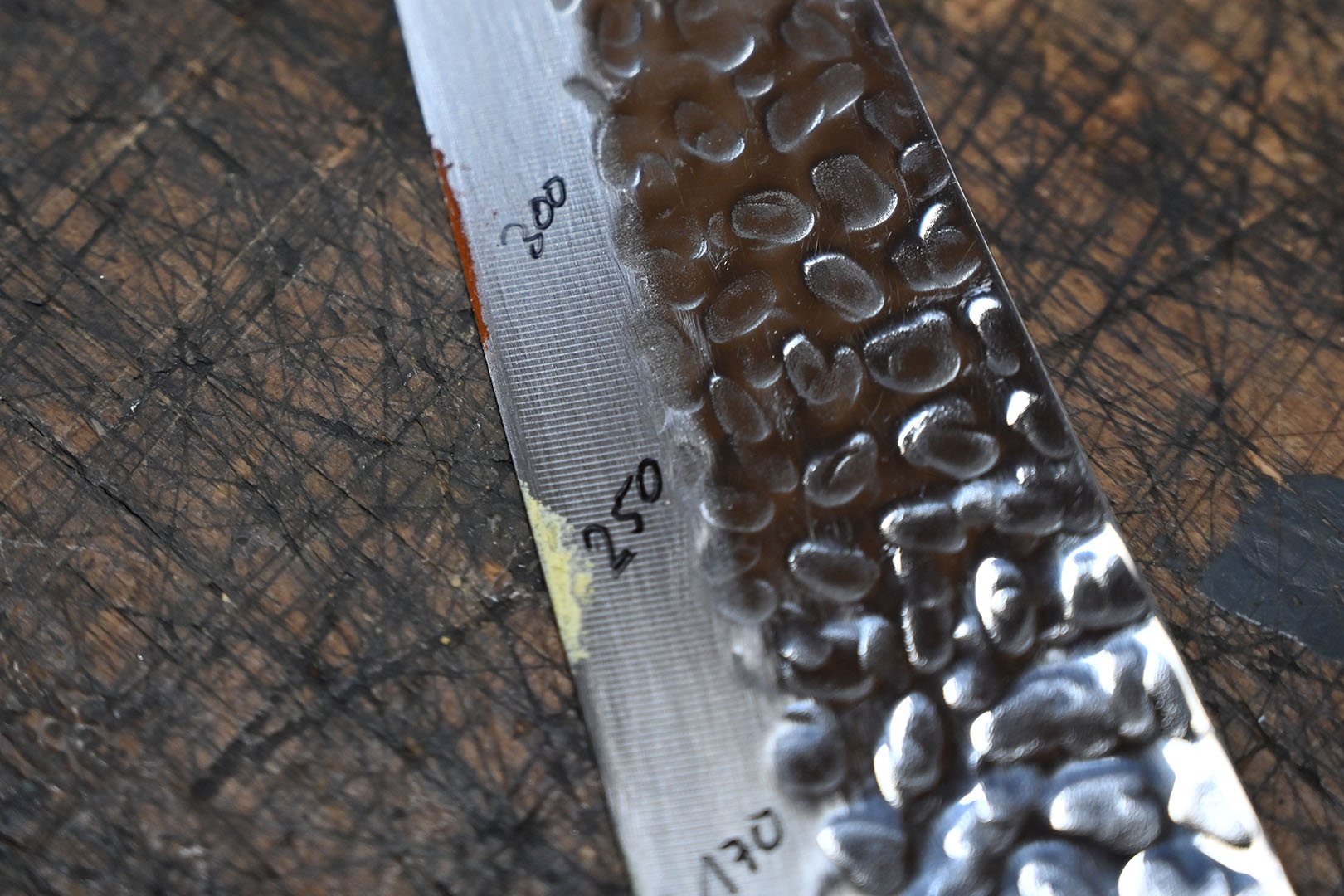 Temperaturkreide Markierung vor dem Schleifen