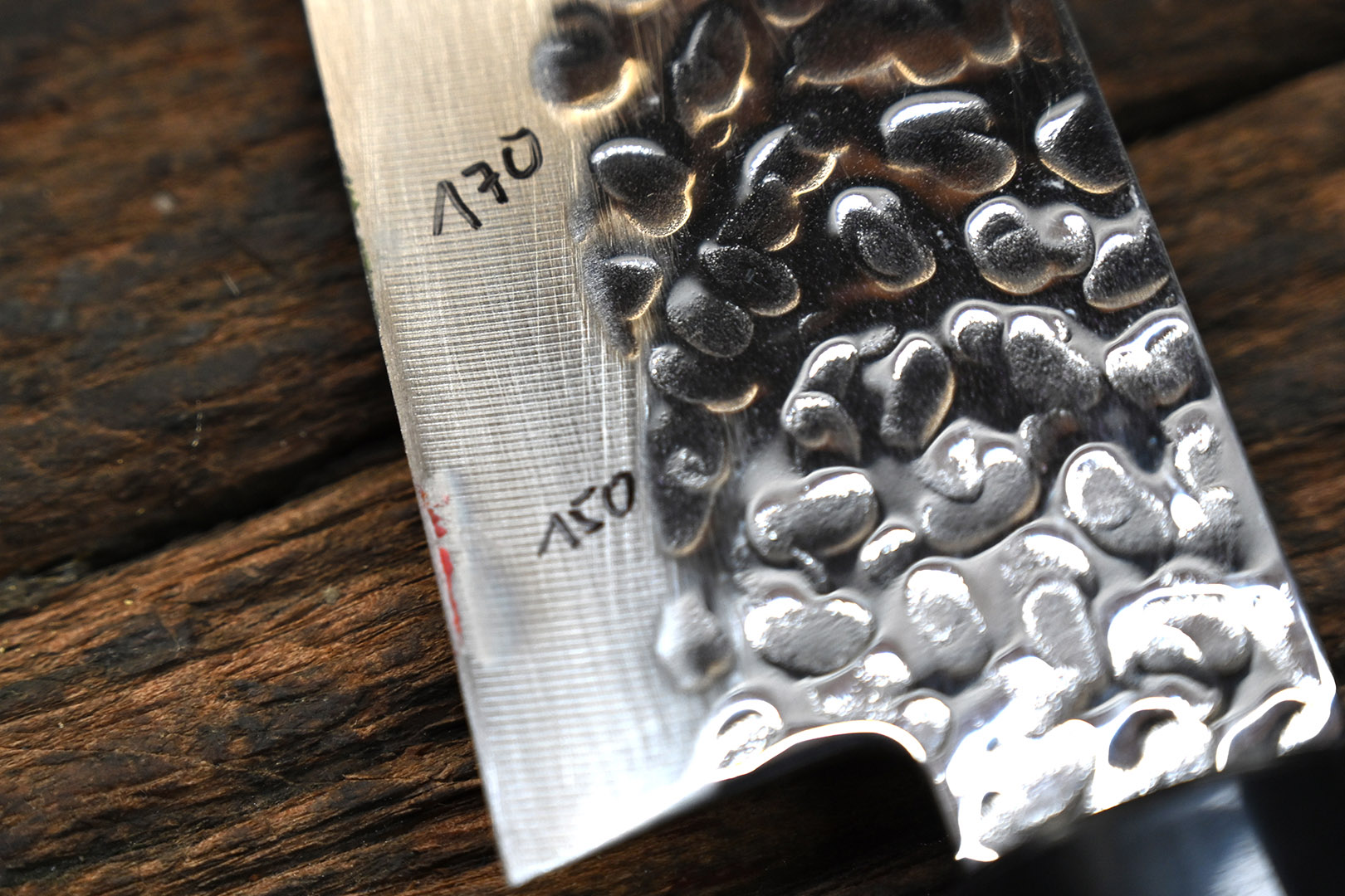 Reaktion der Temperaturkreide nach dem Schleifen